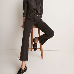 Madewell Mid Rise Kick Out Flare in Starkey Wash Size 30